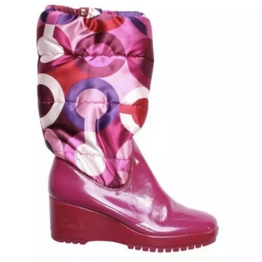 Coach Charm Signature Logo Quilted Pink Boots 8.5